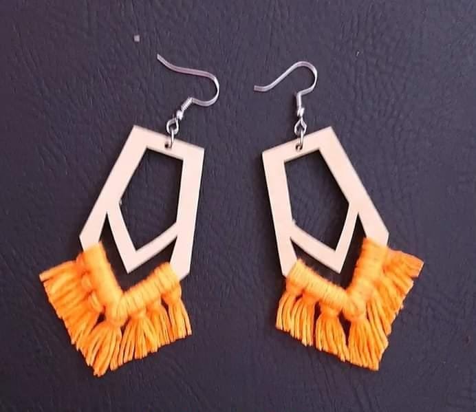 Crochet Earrings in distinctive Shape